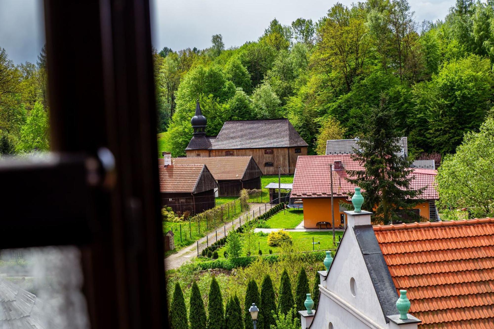 Hotel Nova.Galicja à Nowy Sącz Extérieur photo