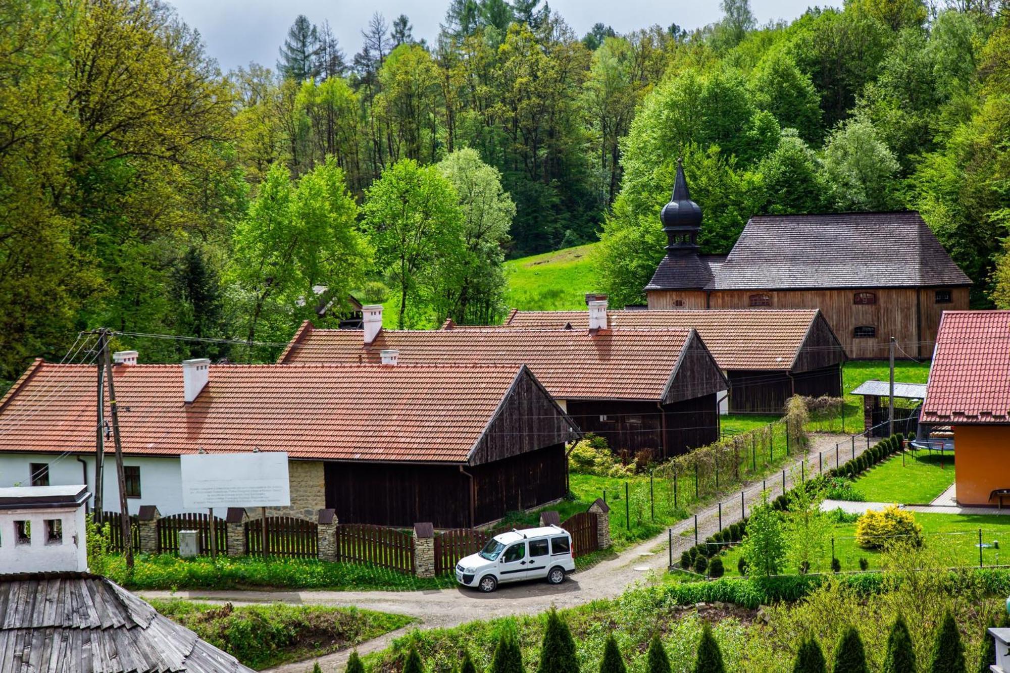 Hotel Nova.Galicja à Nowy Sącz Extérieur photo